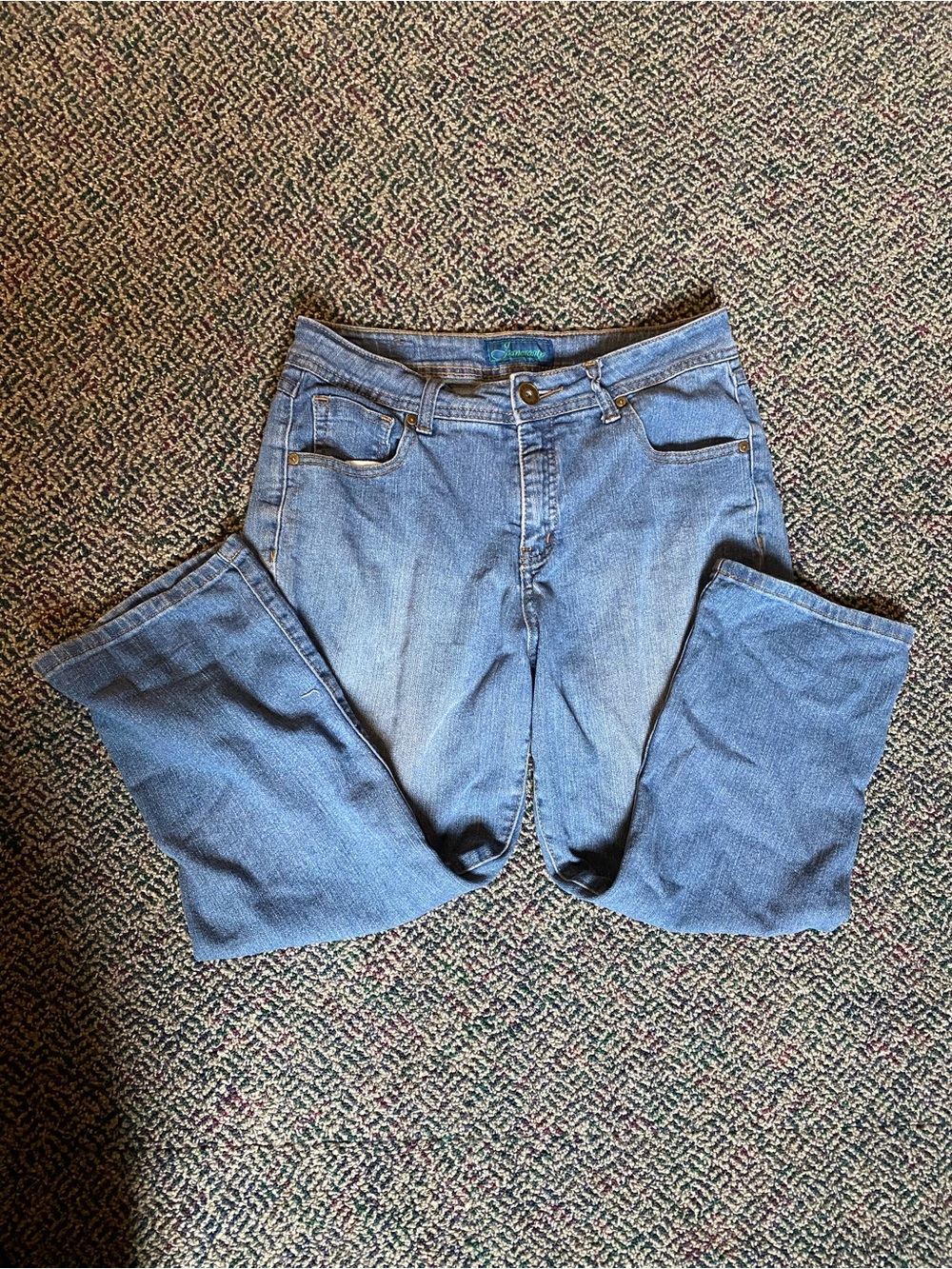 Women's Ankle-Length Cropped Jeans in Light Blue